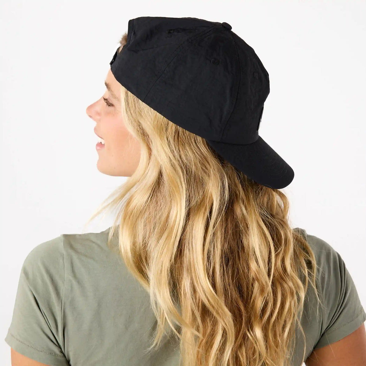 ALOHA 5 Panel Hat in Black