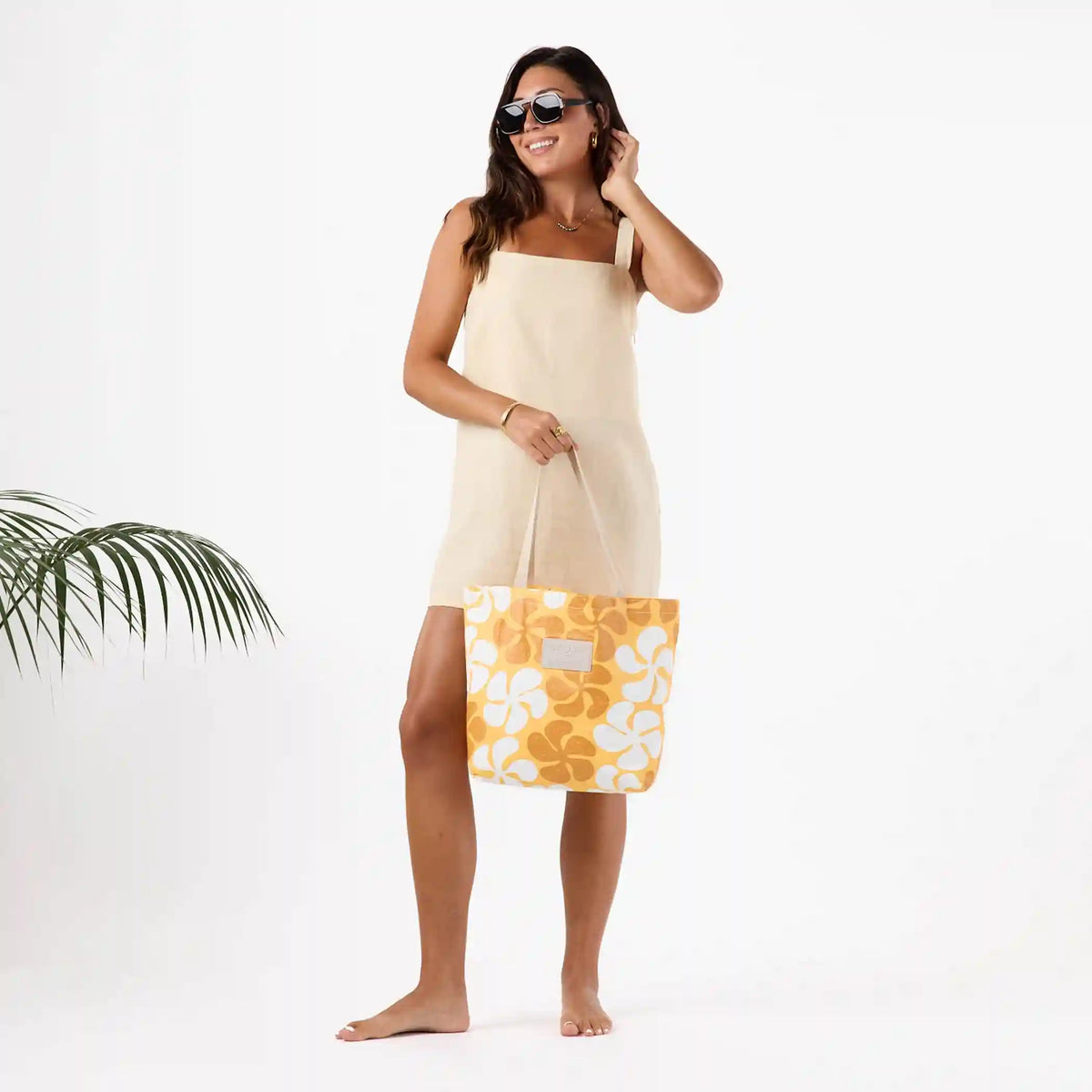 Funky Plumeria Day Tripper in Honey