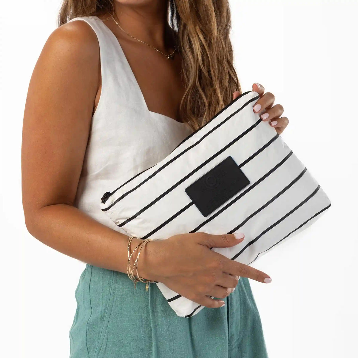 Mid Pouch | Pinstripe - Black on White